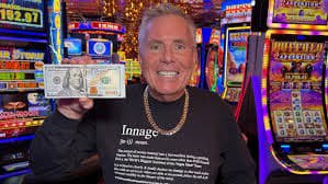 Happy player winning live casino blackjack game on tara77 mobile Philippines